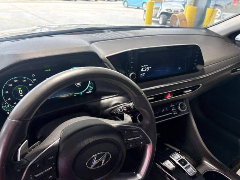 2023 Hyundai Sonata Hybrid Limited