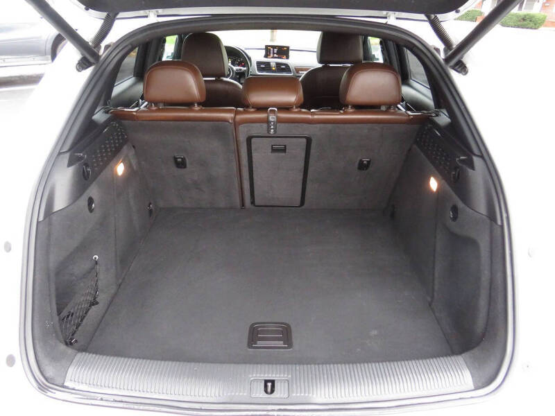 2015 Audi Q3 2.0T quattro Premium Plus