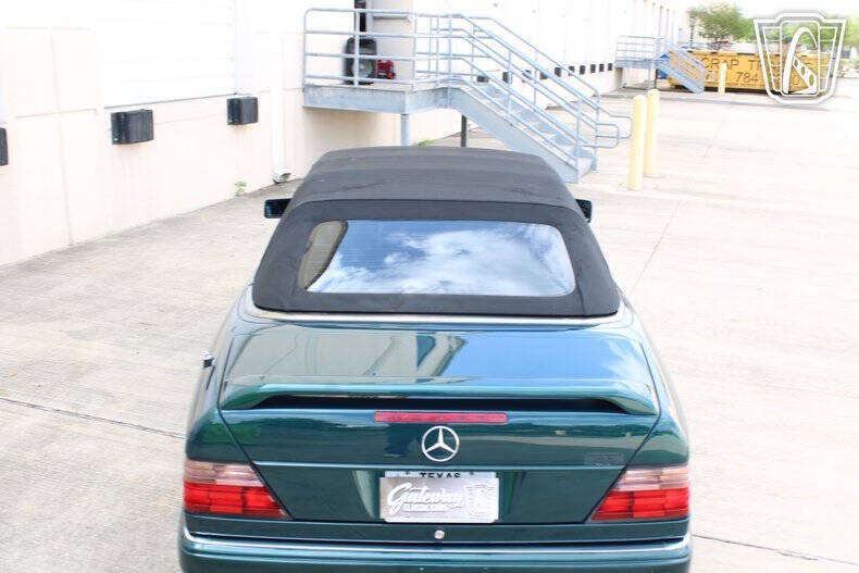 1994 Mercedes-Benz E-Class E 320