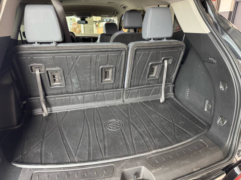 2021 Buick Enclave Essence