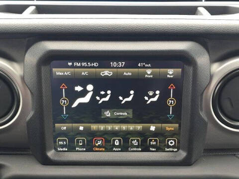 2021 Jeep Gladiator Sport