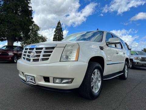 2007 Cadillac Escalade for sale at Pacific Auto LLC in Woodburn OR