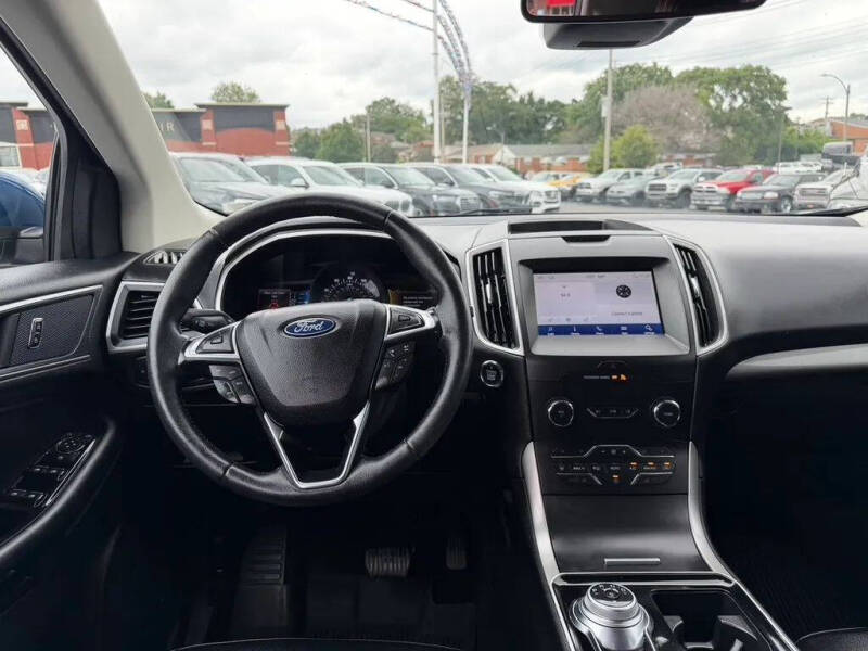 2020 Ford Edge