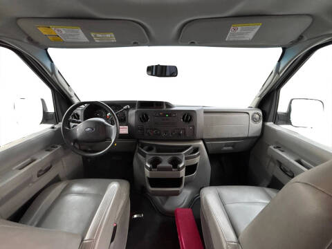 2013 Ford E-Series E-250