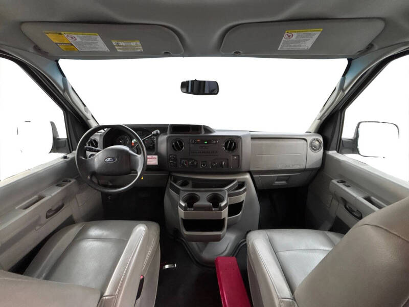 2013 Ford E-Series E-250