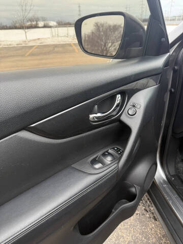 2019 Nissan Rogue SV