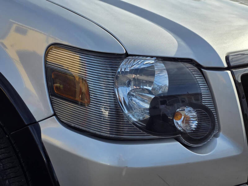 2009 Ford Explorer XLT Sport