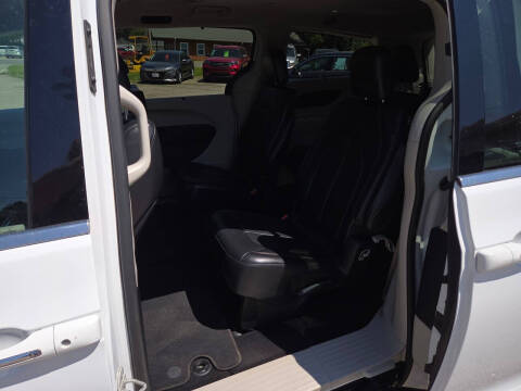 2018 Chrysler Pacifica Touring L