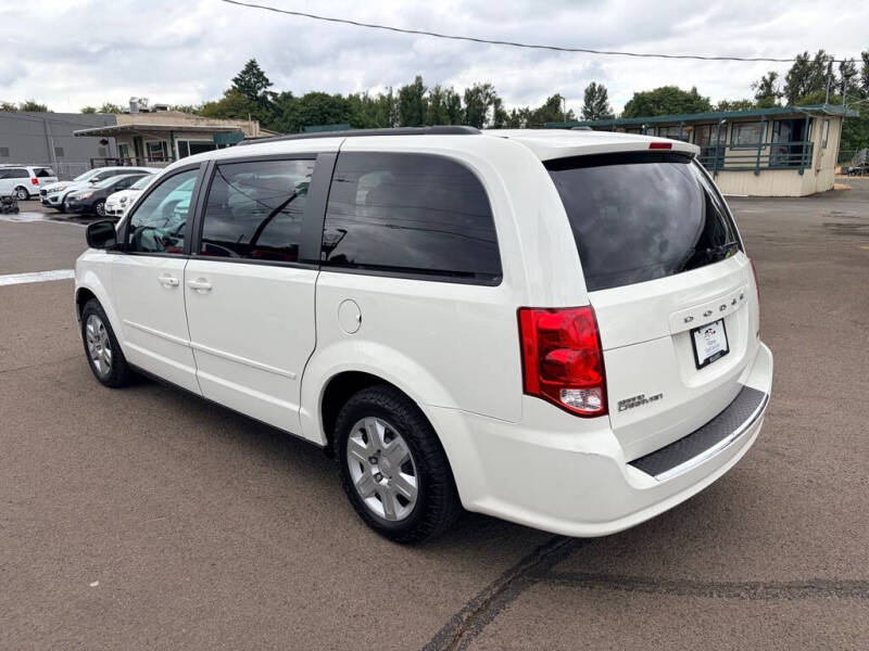 2013 Dodge Grand Caravan SE