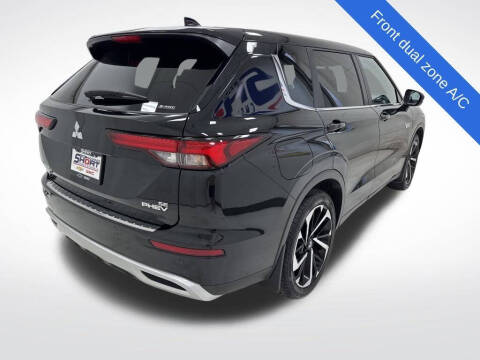 2024 Mitsubishi Outlander PHEV SE