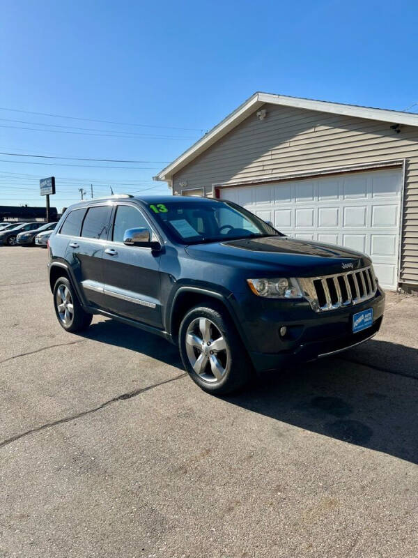 2013 Jeep Grand Cherokee for sale at Iowa Auto Sales, Inc in Sioux City IA