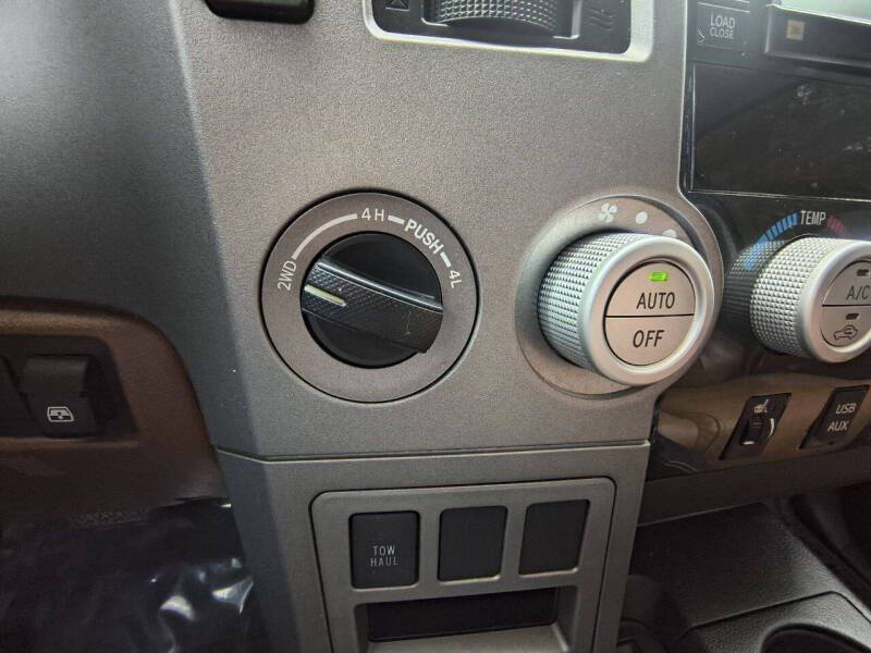 2010 Toyota Tundra Limited