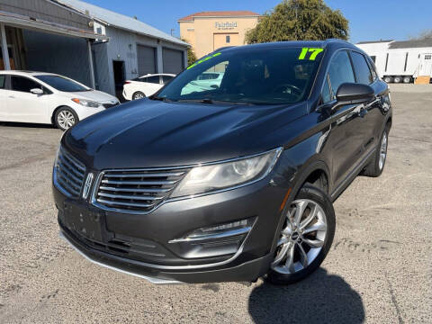 2017 Lincoln MKC for sale at Auto Mercado in Clovis CA