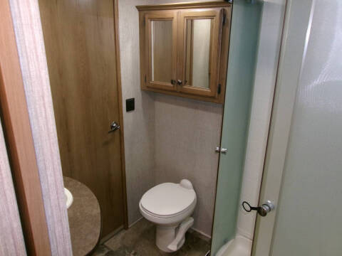 2015 Crossroads RV Cruiser 305RS