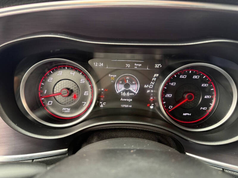 2016 Dodge Charger SE