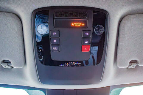 2023 Kia Carnival EX