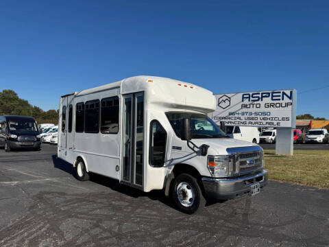 2017 Ford E-Series E-450 SD