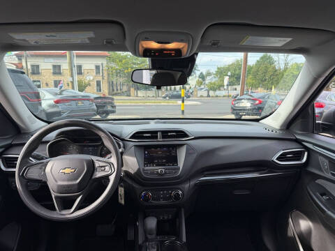 2023 Chevrolet TrailBlazer LS