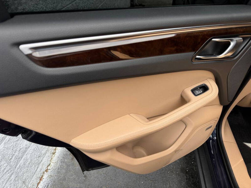 2023 Porsche Macan