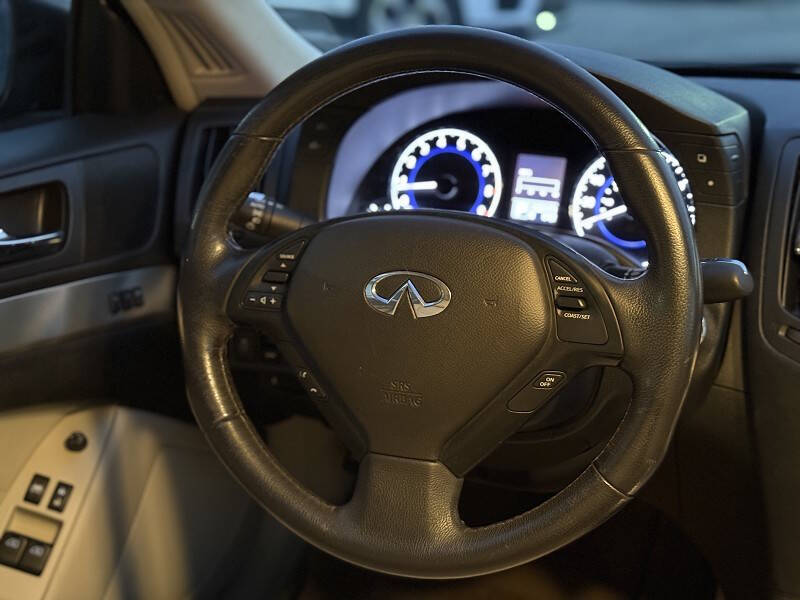 2014 Infiniti Q60 Coupe