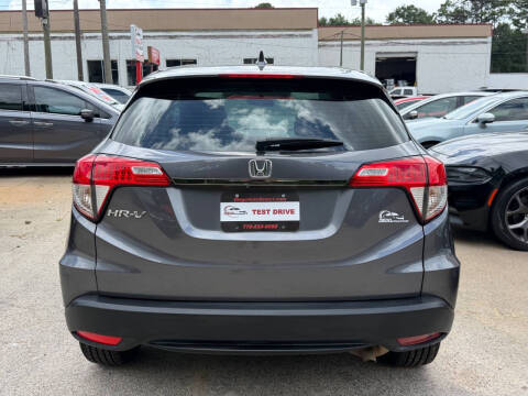 2022 Honda HR-V LX