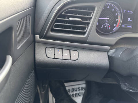 2020 Hyundai Elantra SEL