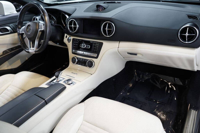 2016 Mercedes-Benz SL-Class SL 550