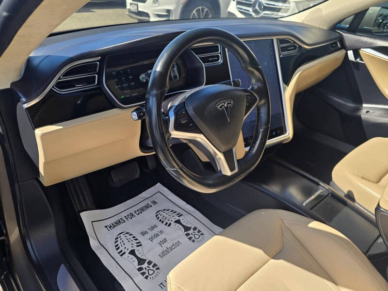 2016 Tesla Model S 75D