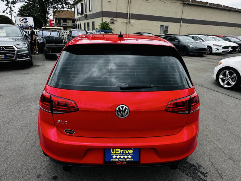 2016 Volkswagen Golf GTI SE