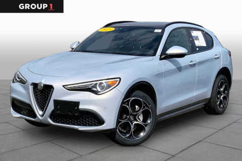 2023 Alfa Romeo Stelvio Ti Photo