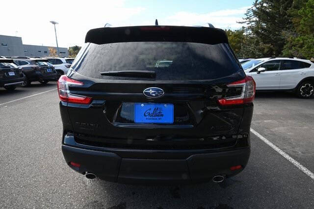 2025 Subaru Ascent Limited Bronze Edition