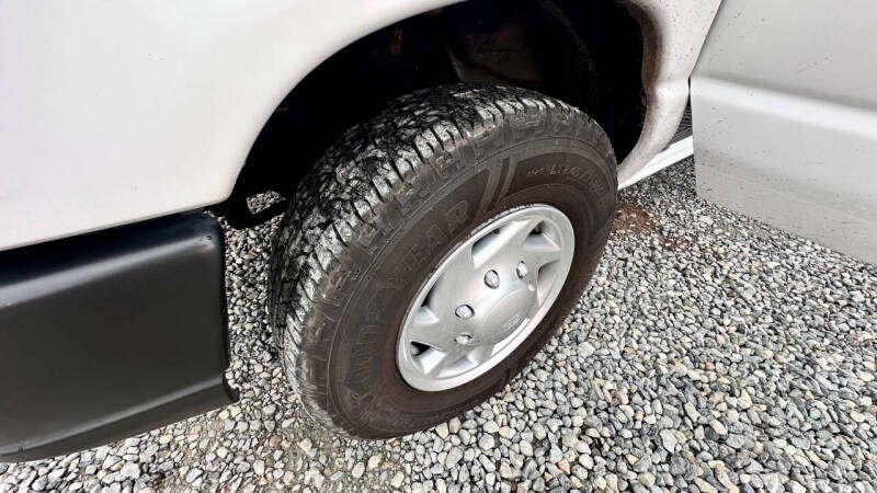 2008 Ford E-Series E-250