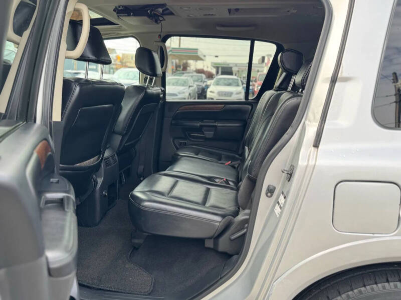 2008 Nissan Armada