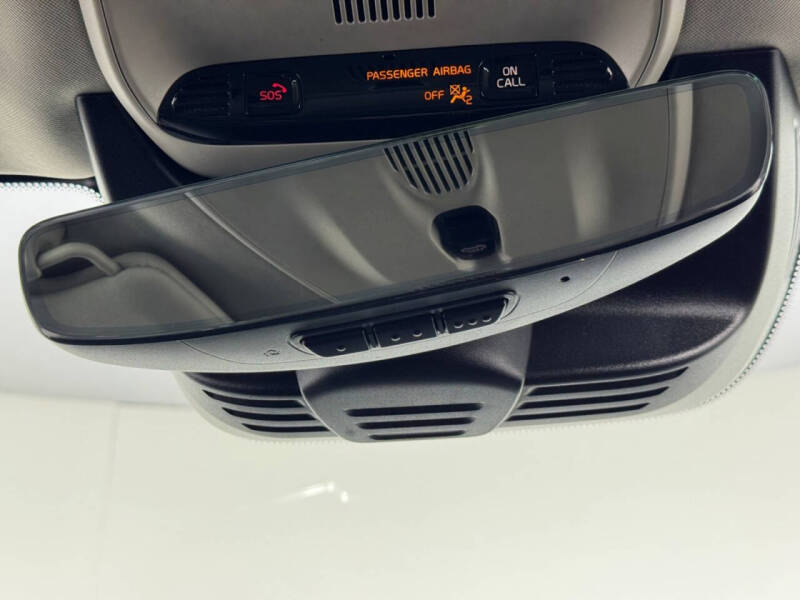 2022 Volvo XC90 Recharge T8 Inscription Expression 6P