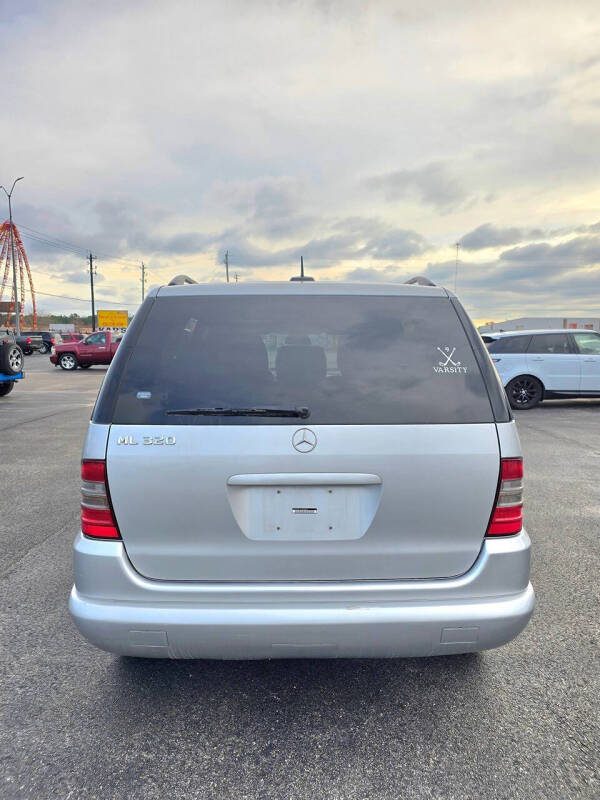 2001 Mercedes-Benz M-Class ML 320