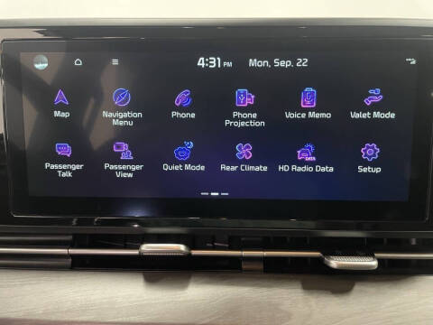 2024 Kia Carnival EX