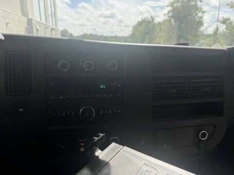 2017 Chevrolet Express 2500