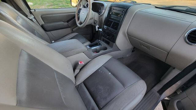 2006 Ford Explorer XLT