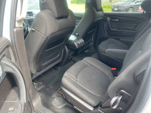 2016 GMC Acadia SLE-2
