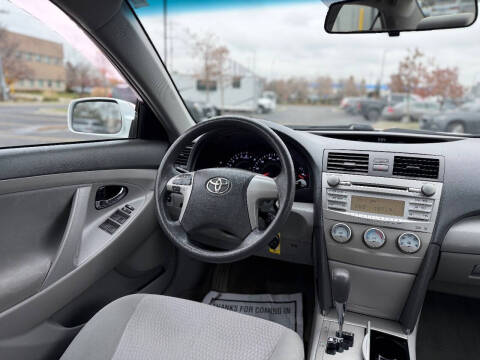 2010 Toyota Camry LE