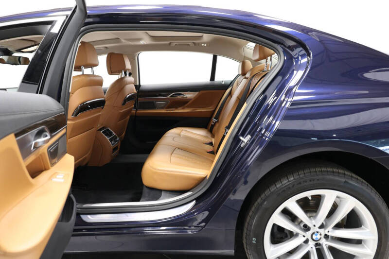 2016 BMW 7 Series 750i xDrive