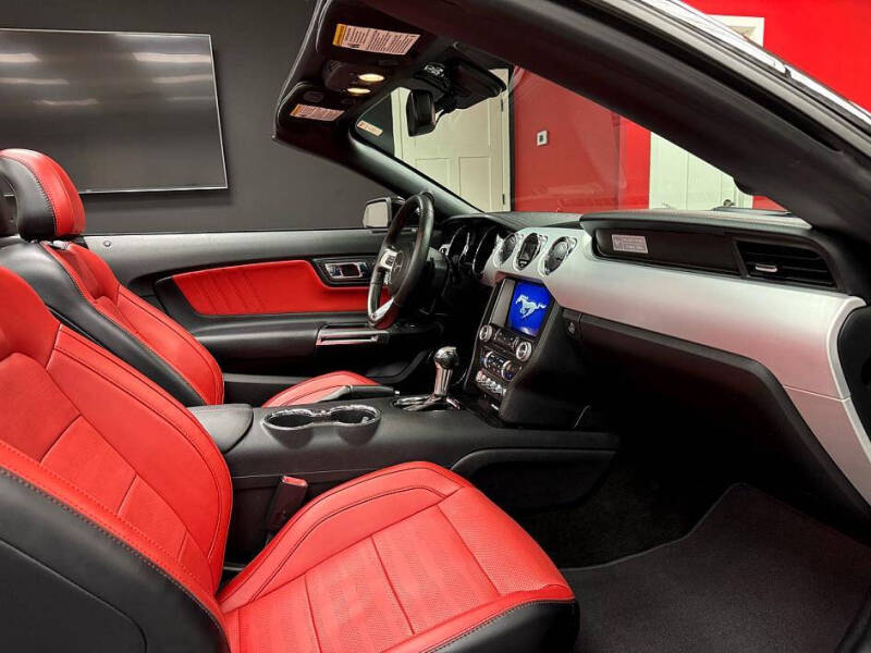 2017 Ford Mustang GT Premium