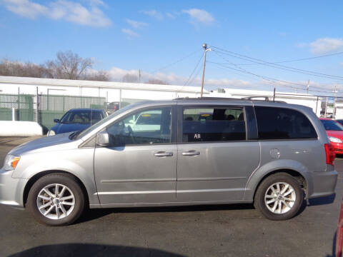 2016 Dodge Grand Caravan for sale at Cars Unlimited Inc in Lebanon TN