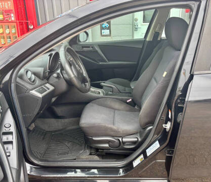 2011 Mazda MAZDA3 i Touring