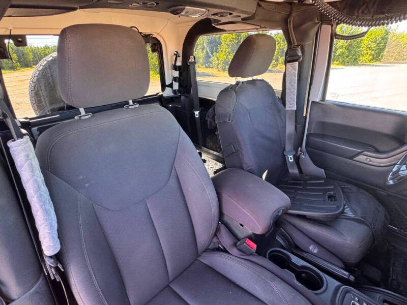 2018 Jeep Wrangler JK Willys Wheeler