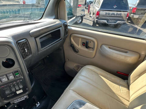 2009 GMC TopKick C7500