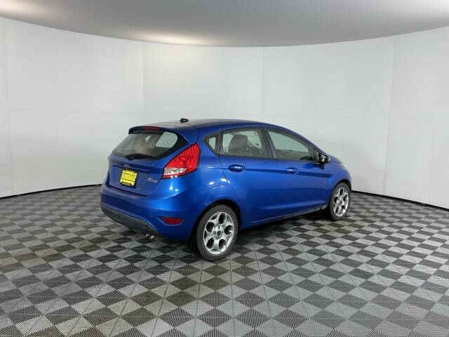 2011 Ford Fiesta SES