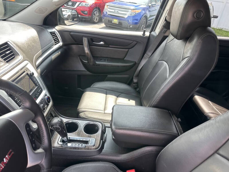 2017 GMC Acadia Limited