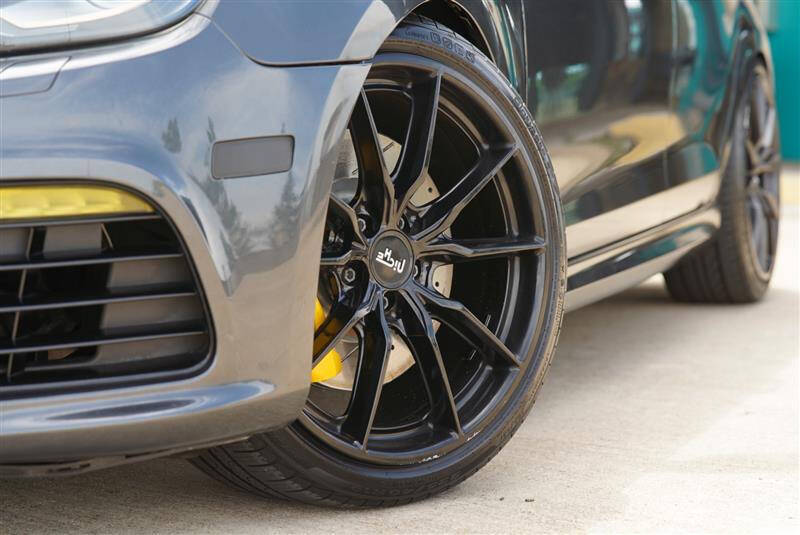 2013 Volkswagen Golf R