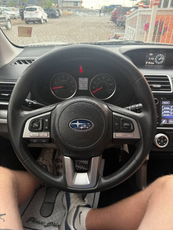 2017 Subaru Forester 2.5i